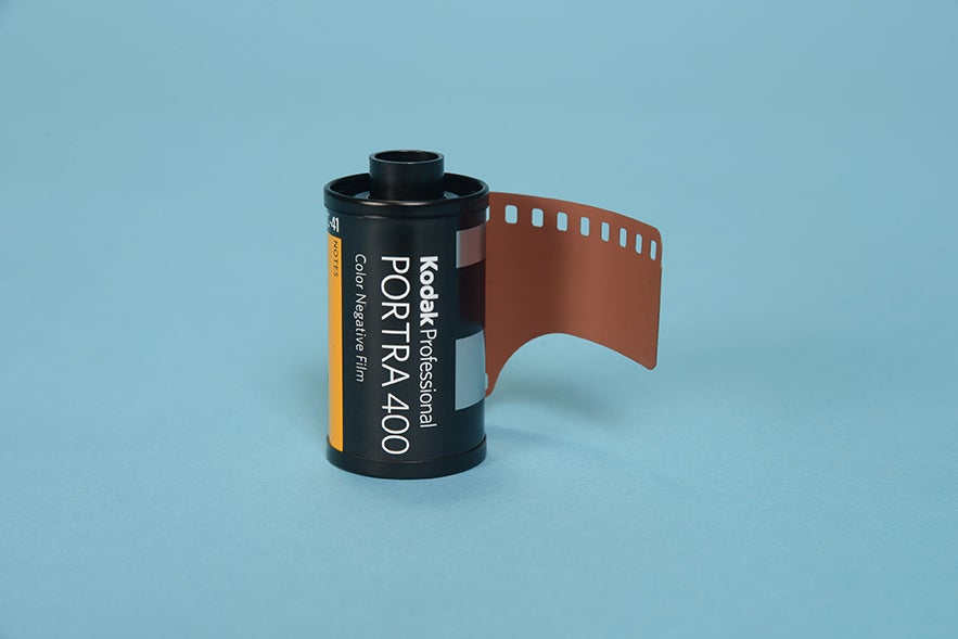 Kodak Professional Portraits 400 Color Negative Film (35mm Roll Film, 36  Exposures)