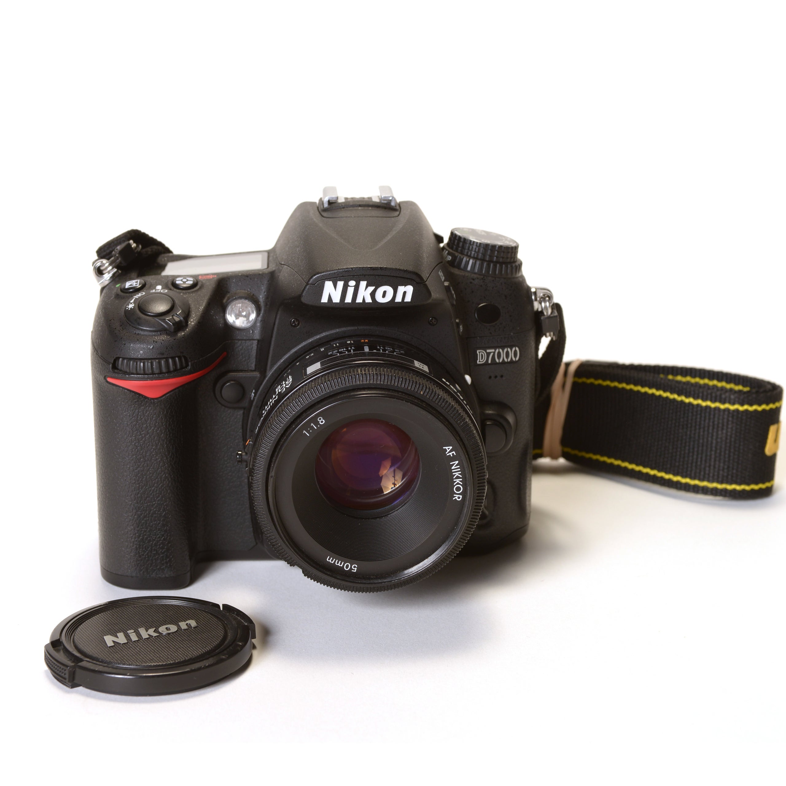 Nikon D7000 DSLR (Body Only) (OLD MODEL)